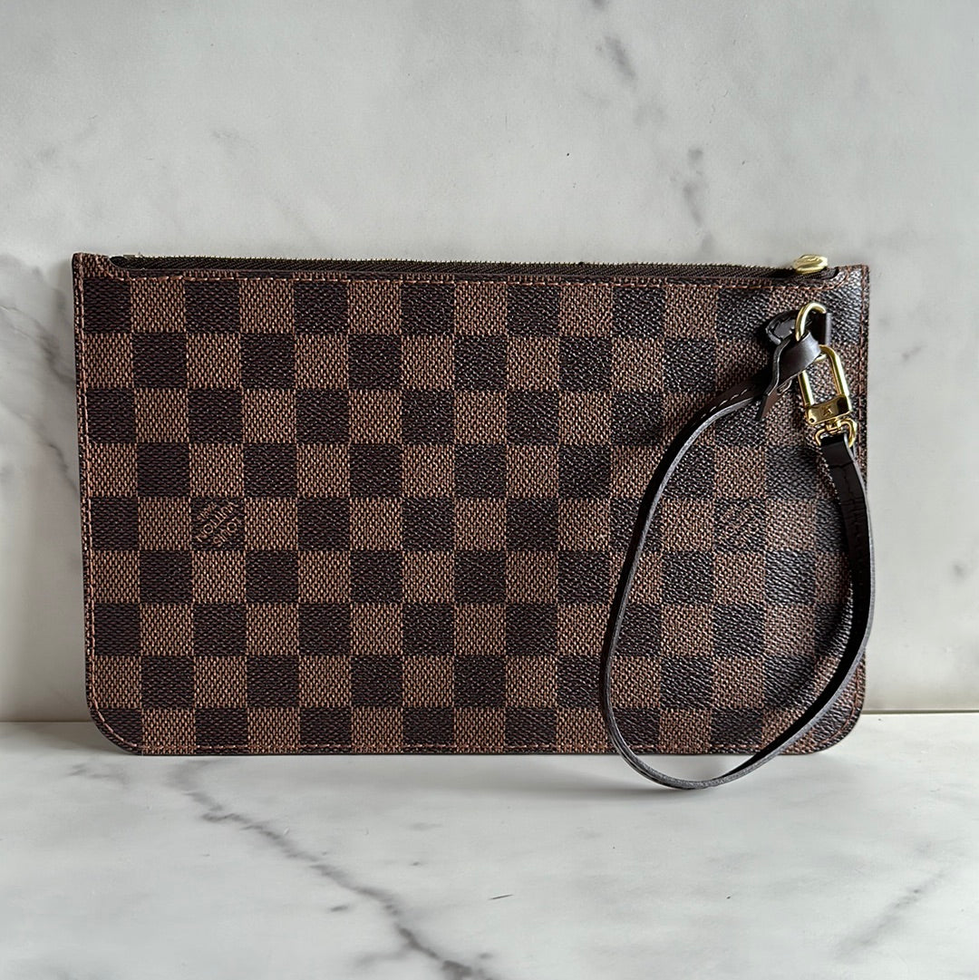 Louis Vuitton Pochette Damier Ebene, Preowned