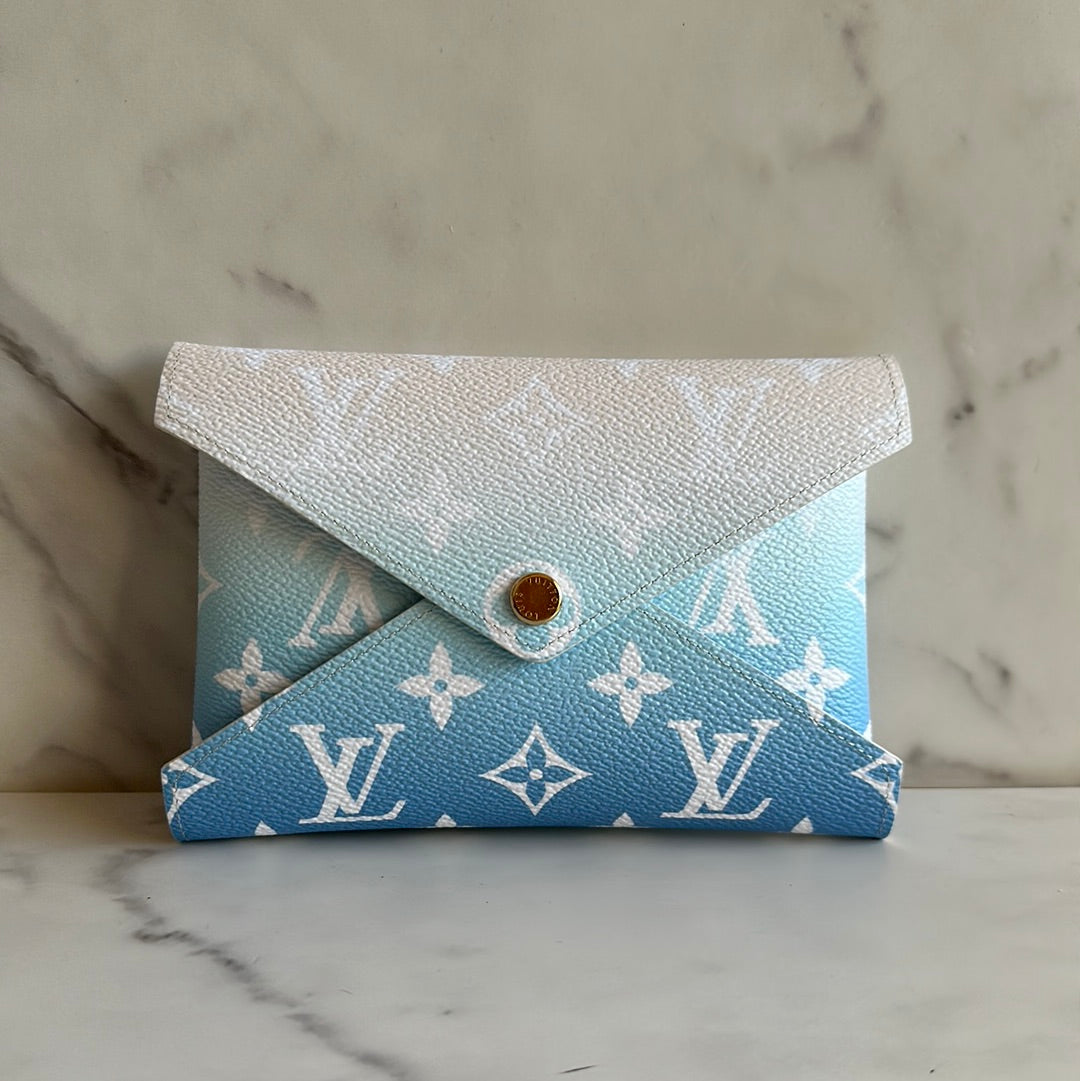 New Louis Vuitton By The Pool Medium Kirigami Pouchette