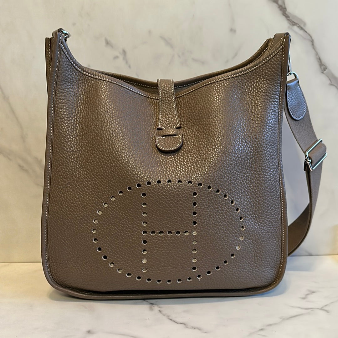Hermès Evelyne GM, Preowned