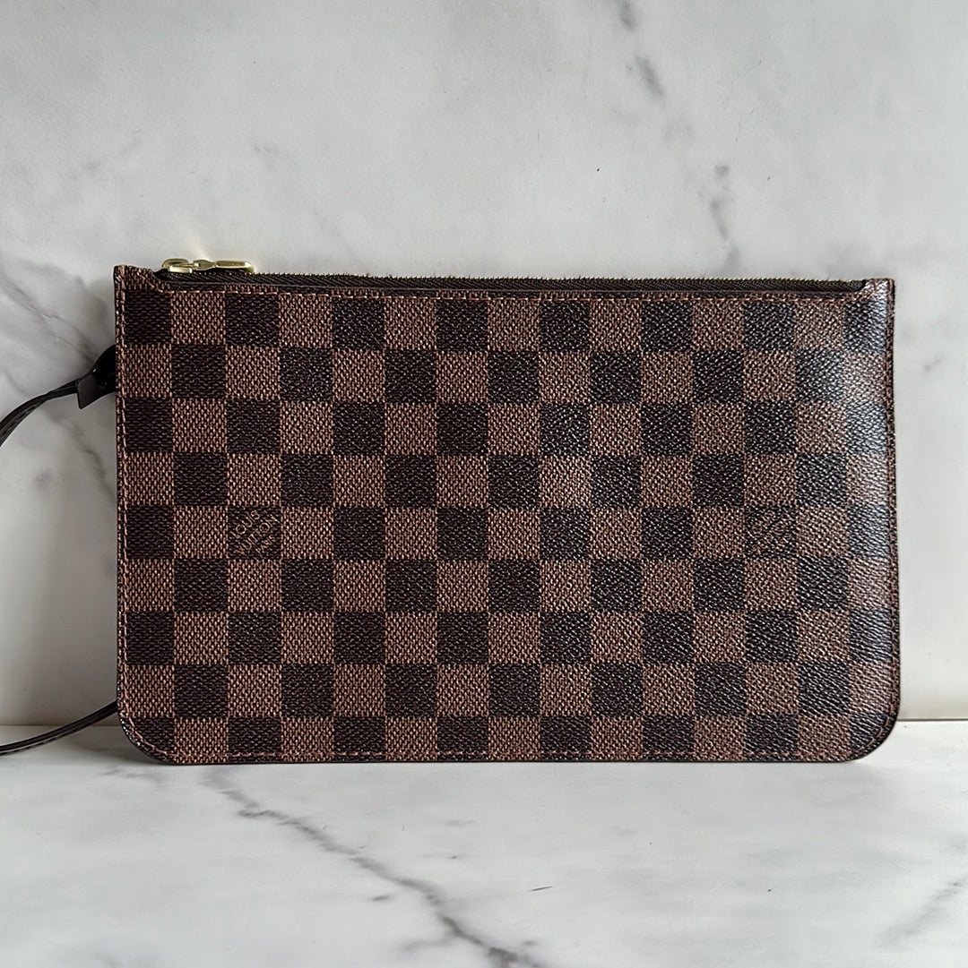 Louis Vuitton Pochette Damier Ebene, Preowned