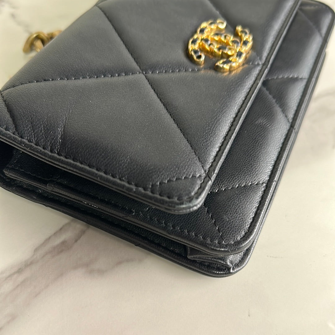 Chanel 19 Wallet on Chain in Black Quilted Lambskin, Preowned
