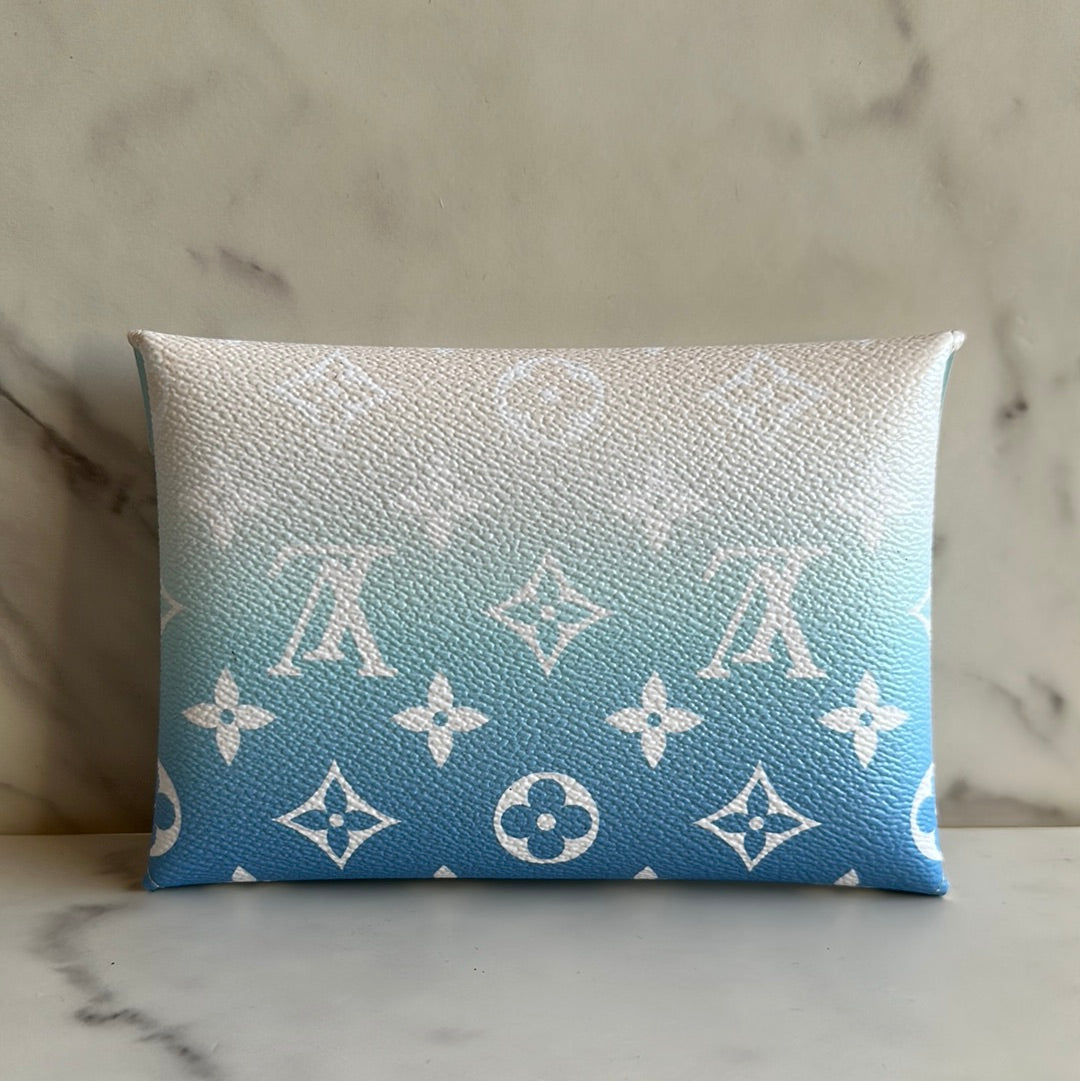 New Louis Vuitton By The Pool Medium Kirigami Pouchette