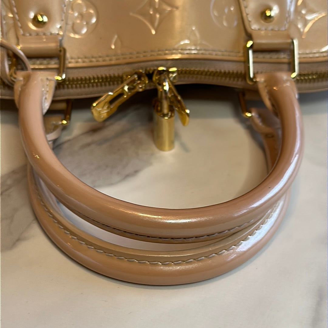 Louis Vuitton Vernis Alma GM, Preowned