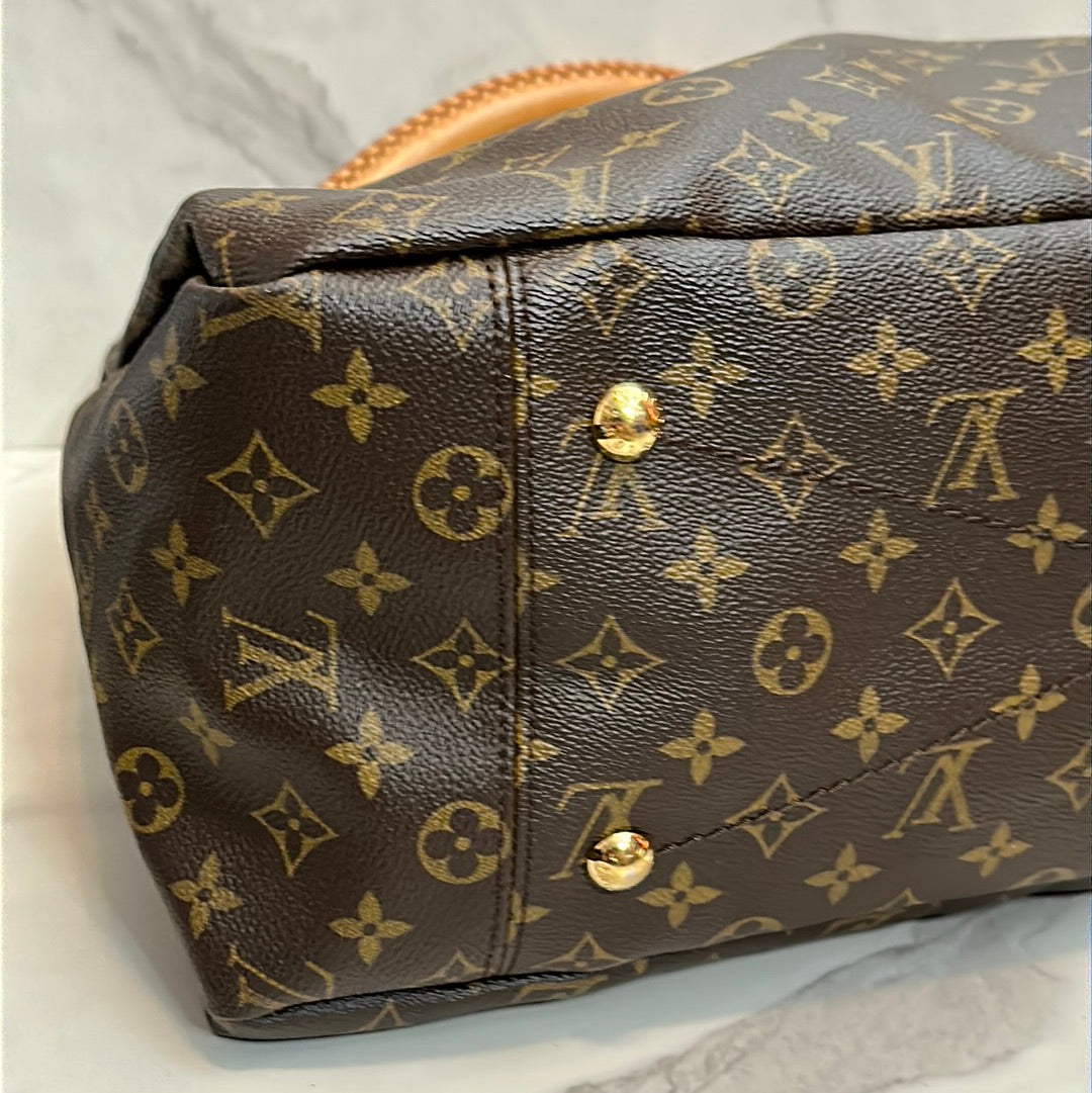 Louis Vuitton Artsy GM, Preowned
