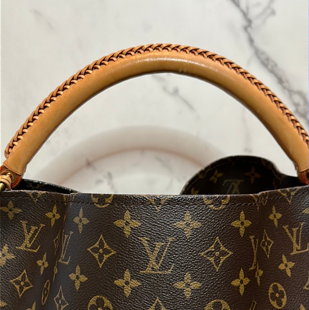 Louis Vuitton Artsy GM, Preowned