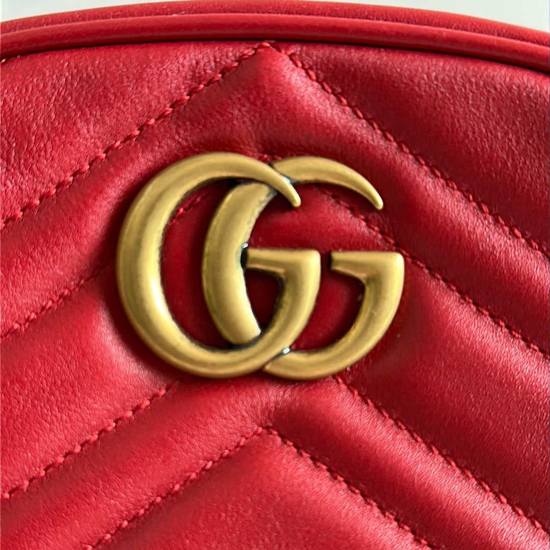 Gucci GG Marmont Waist Bag in red, size 85
