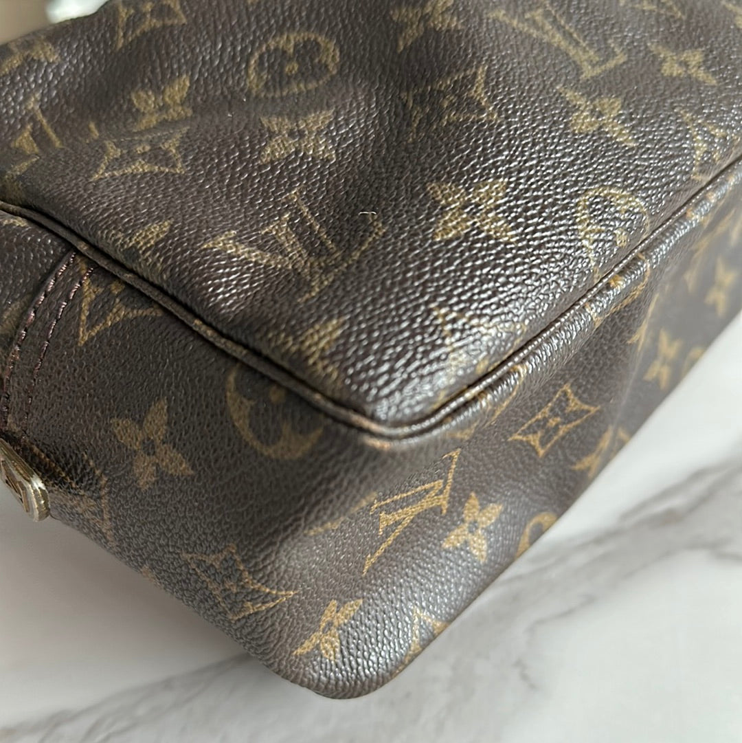Louis Vuitton Trousse Toilette 28, Preowned
