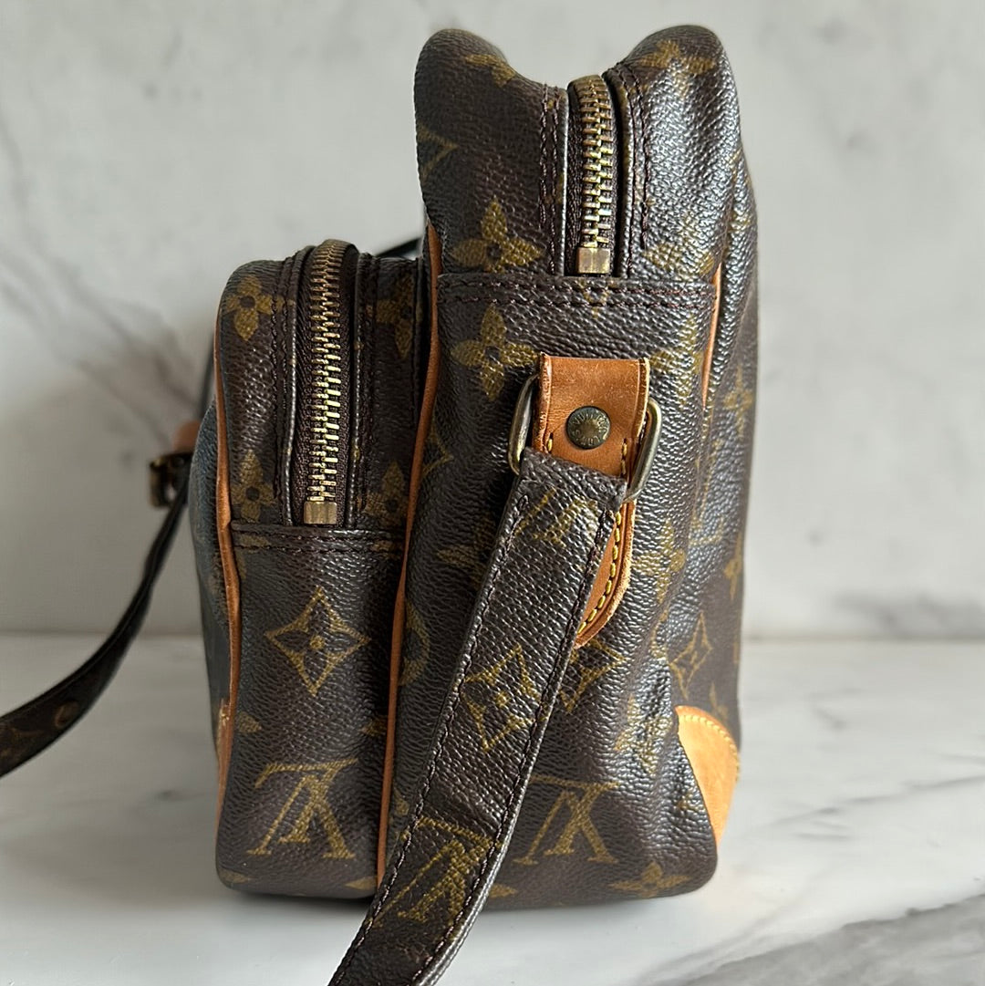 Louis Vuitton Nile, Preowned