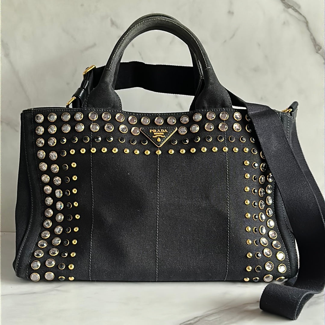 Prada Canapa, Preowned