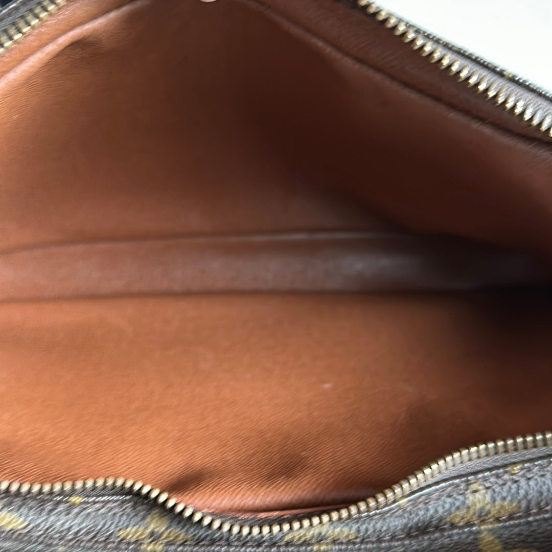 Louis Vuitton Nile, Preowned