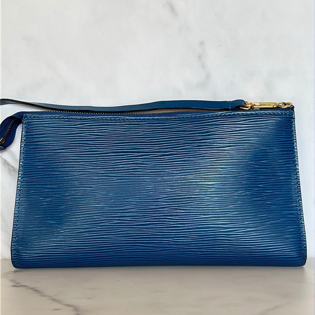 Louis Vuitton Accessory Pouch Epi, Preowned