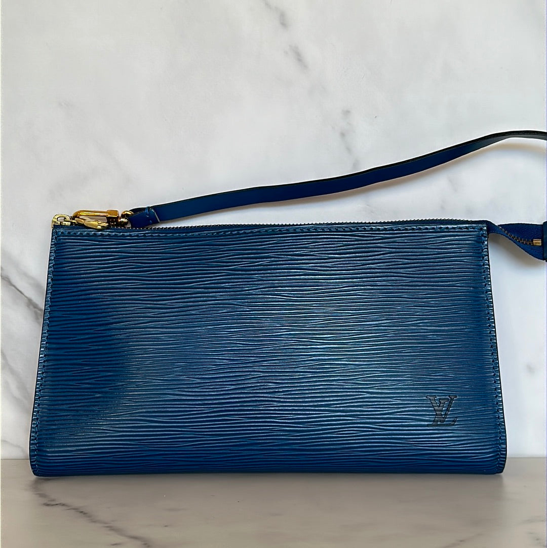 Louis Vuitton Accessory Pouch Epi, Preowned