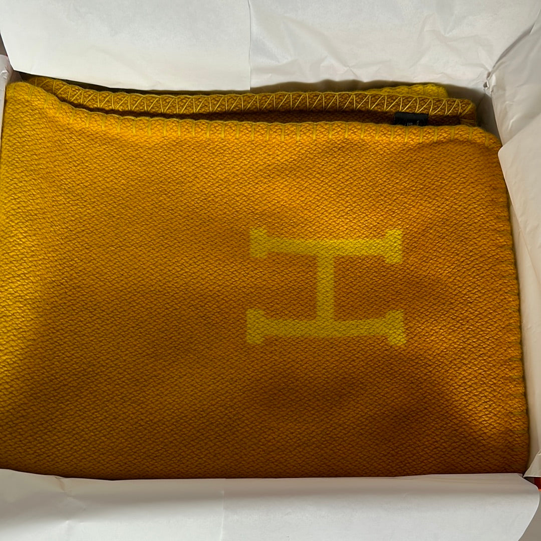 Hermès Yack’N’Dye Blanket, New in Box