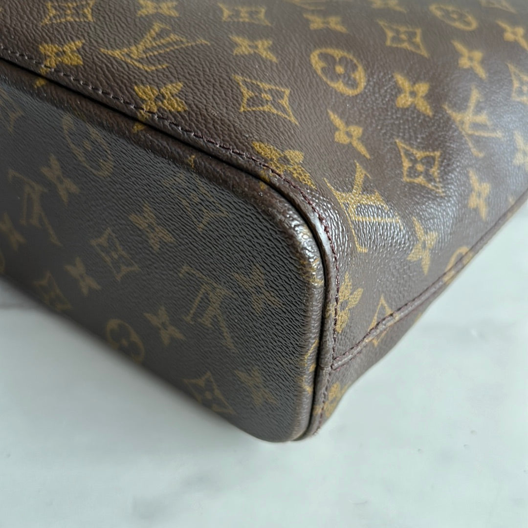 Louis Vuitton Luco Tote, Preowned