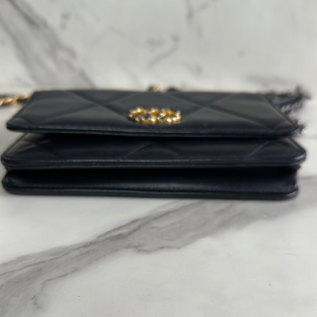 Chanel 19 Wallet on Chain in Black Quilted Lambskin, Preowned