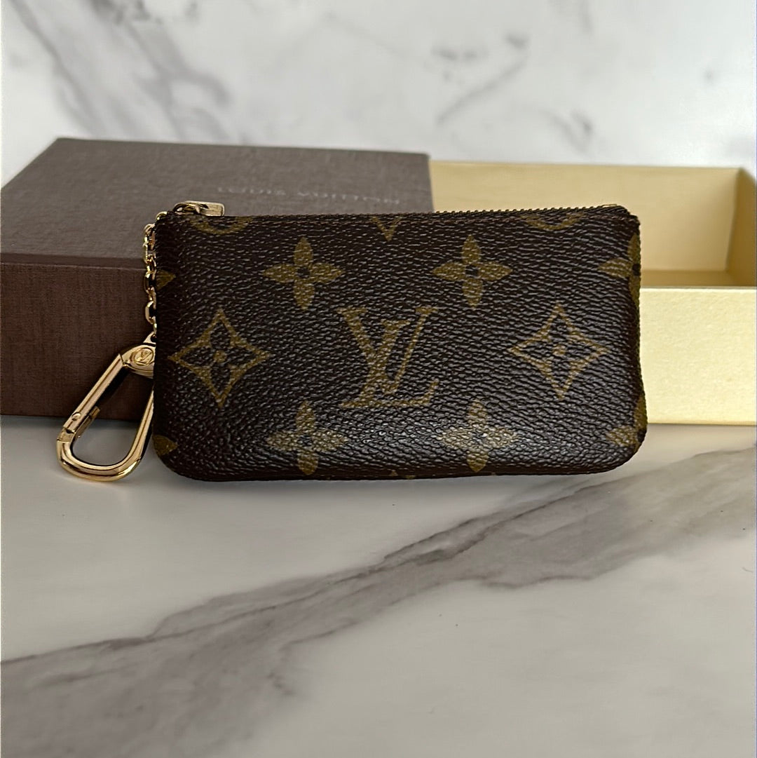 Louis Vuitton Pouchette Cles Monogram, Preowned