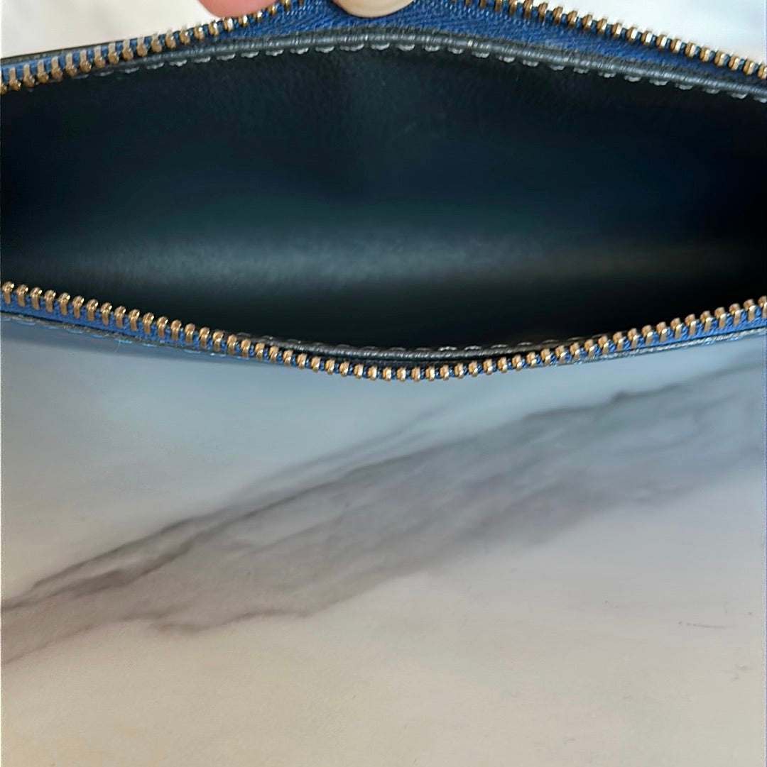 Louis Vuitton Accessory Pouch Epi, Preowned