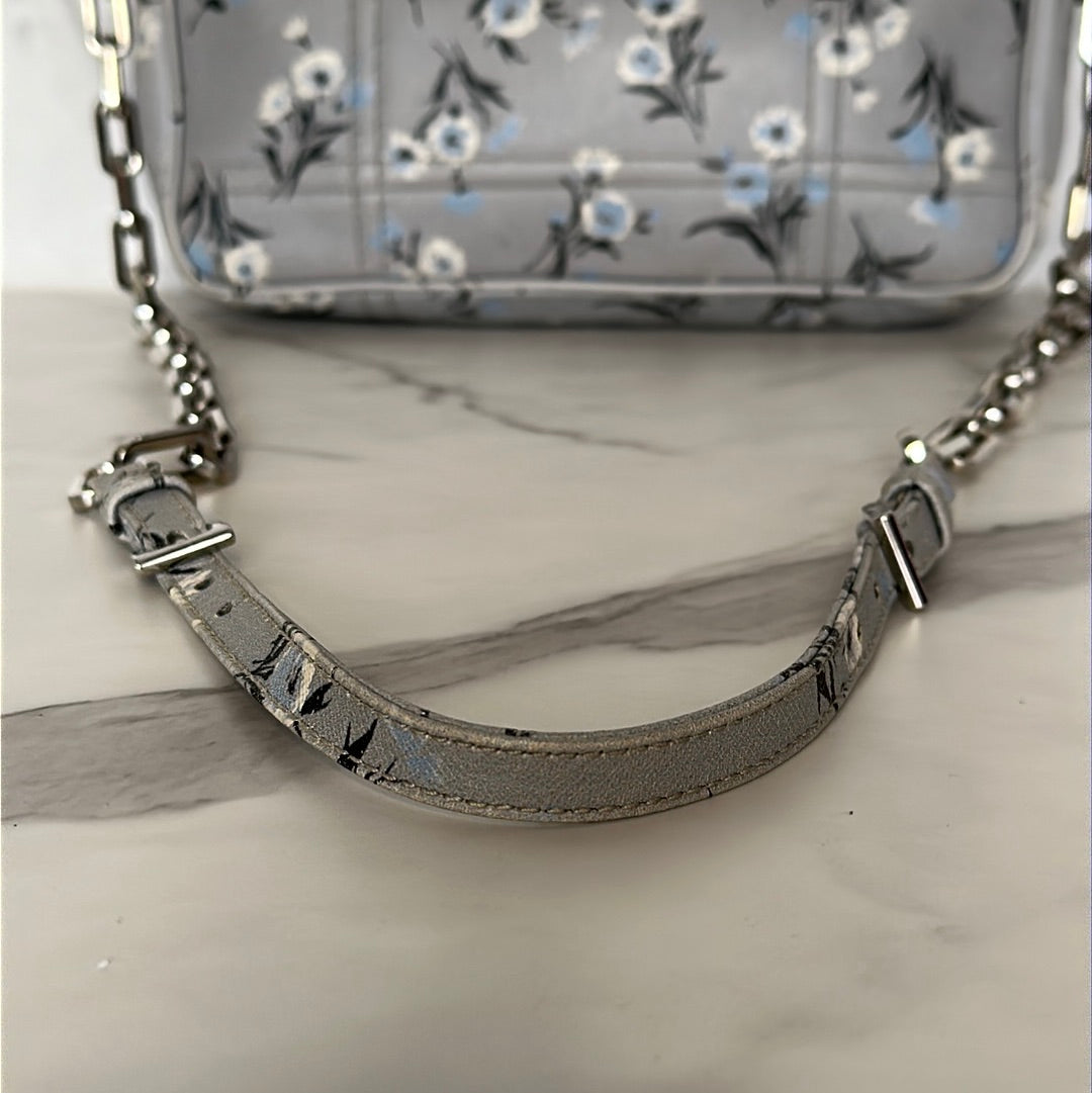 Prada Flower Leather Chain shoulder bag, Preowned