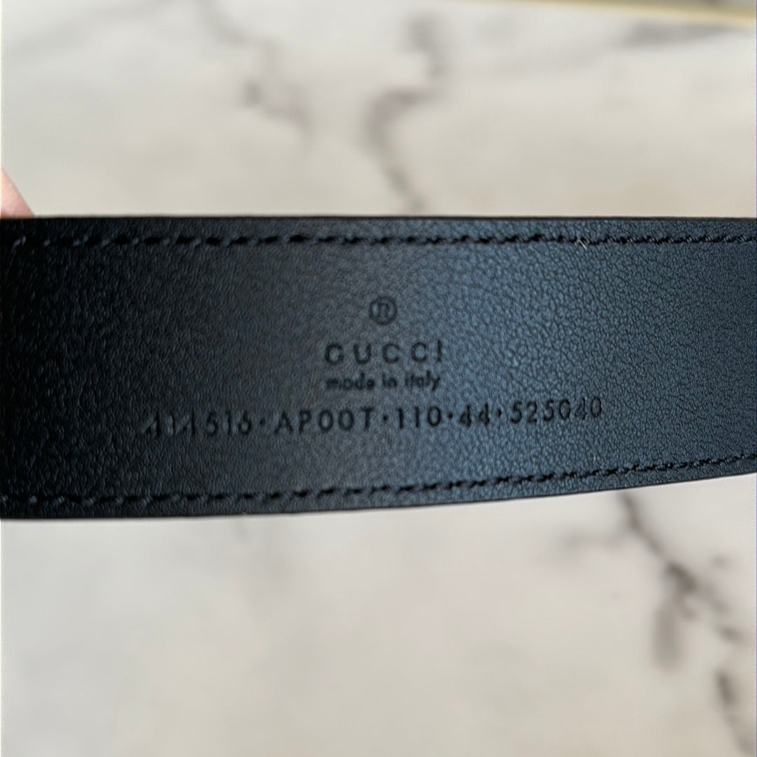 Gucci belt size 110, new with dustbag