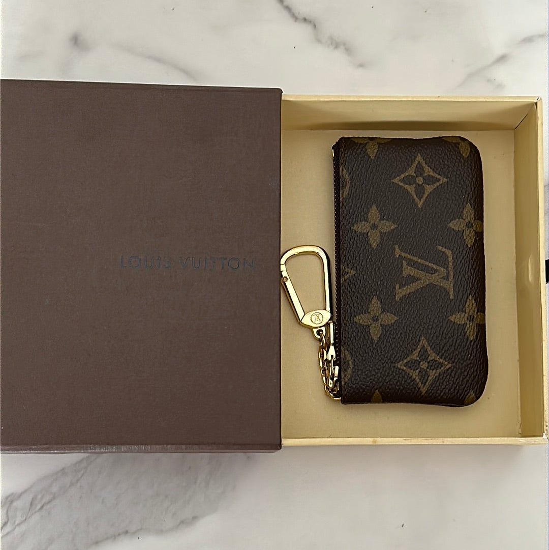 Louis Vuitton Pouchette Cles Monogram, Preowned