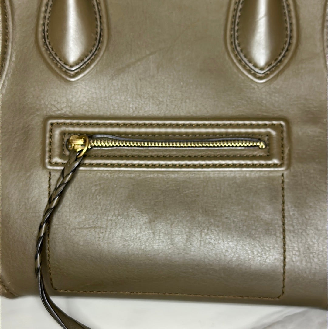 Celine Medium Phantom, Preowned