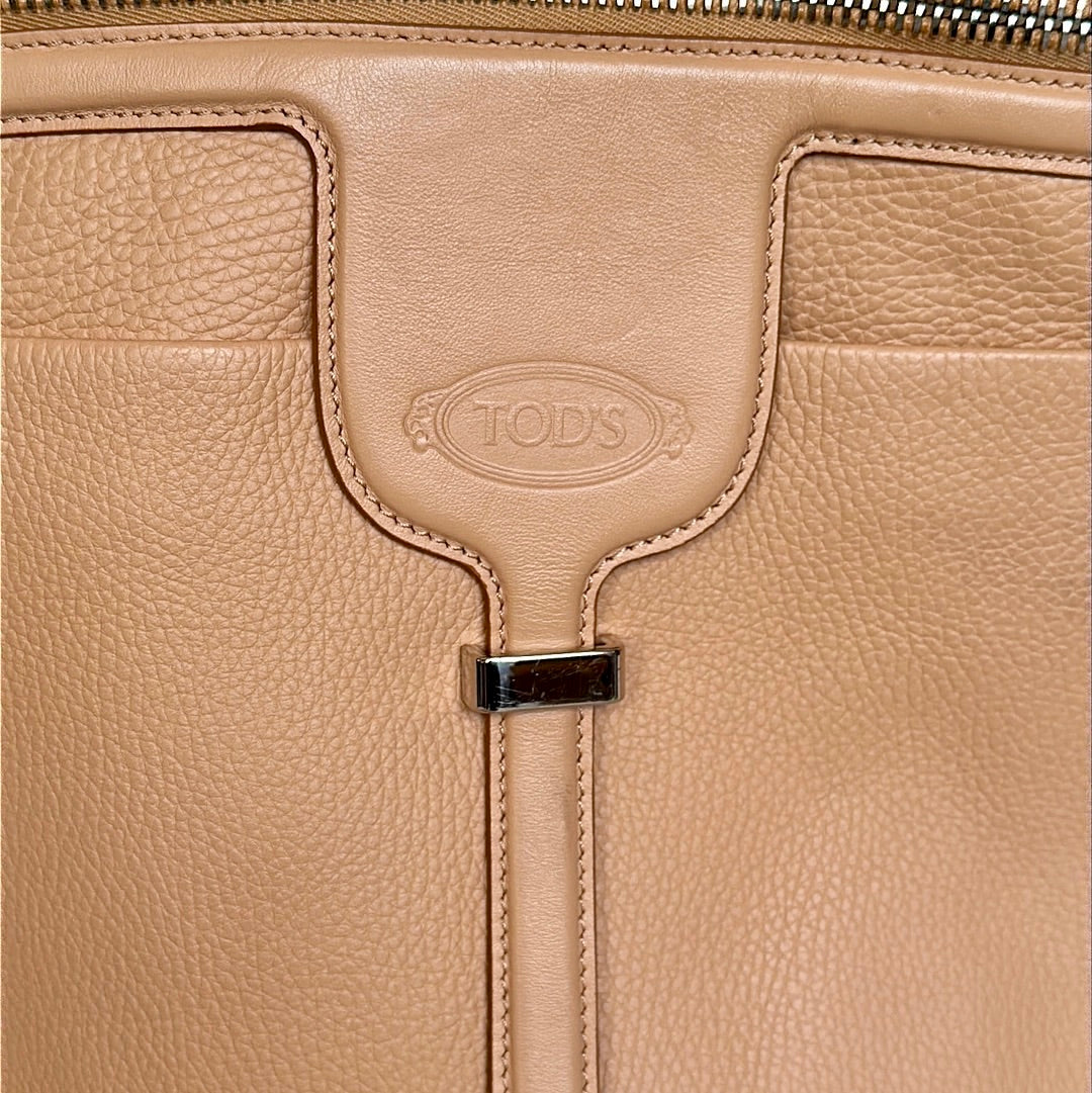 Tod’s Thea Shoulder Bag, Preowned