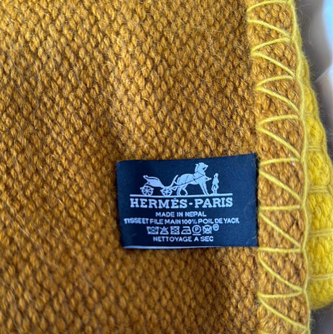 Hermès Yack’N’Dye Blanket, New in Box